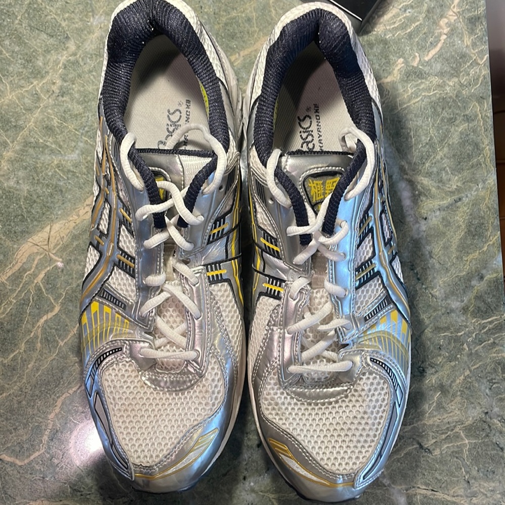 Men’s ASICS